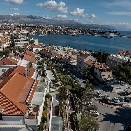 Urban Utopia Penthouse With Private Parking Split Bagian luar foto