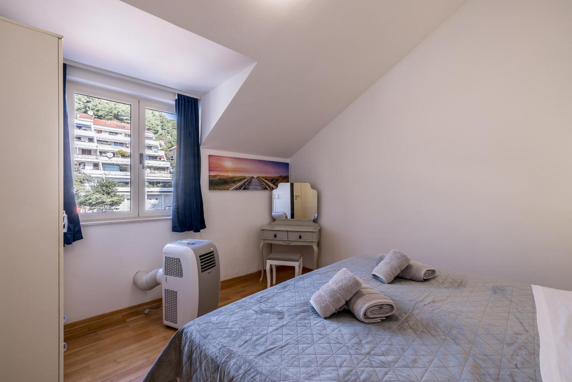 Urban Utopia Penthouse With Private Parking Split Bagian luar foto