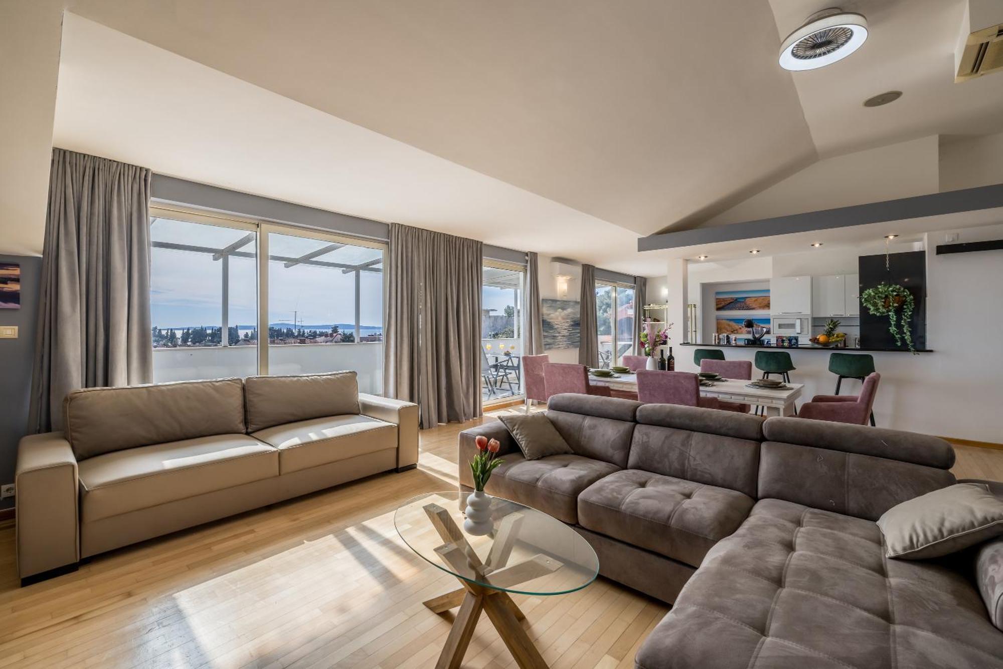 Urban Utopia Penthouse With Private Parking Split Bagian luar foto
