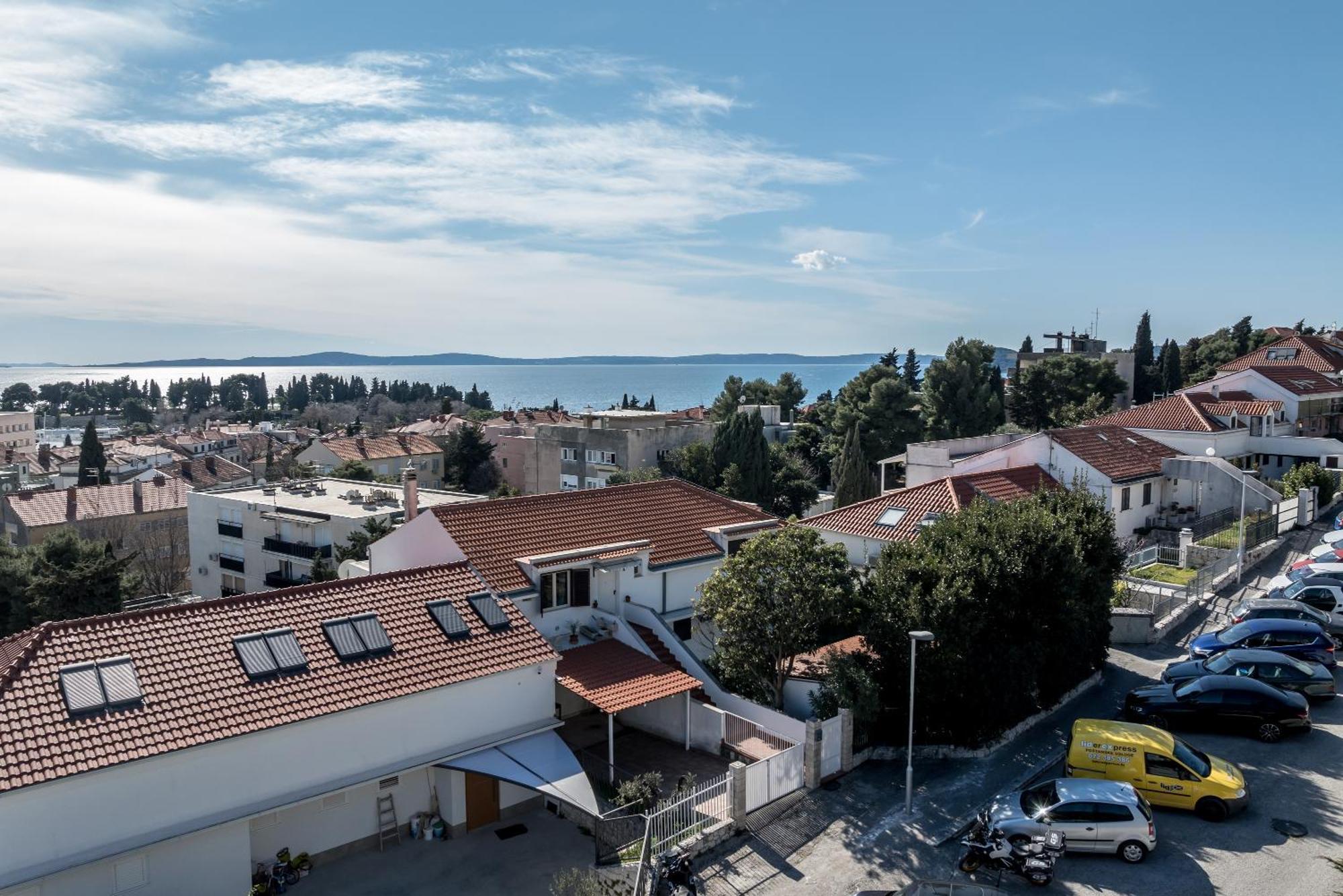 Urban Utopia Penthouse With Private Parking Split Bagian luar foto