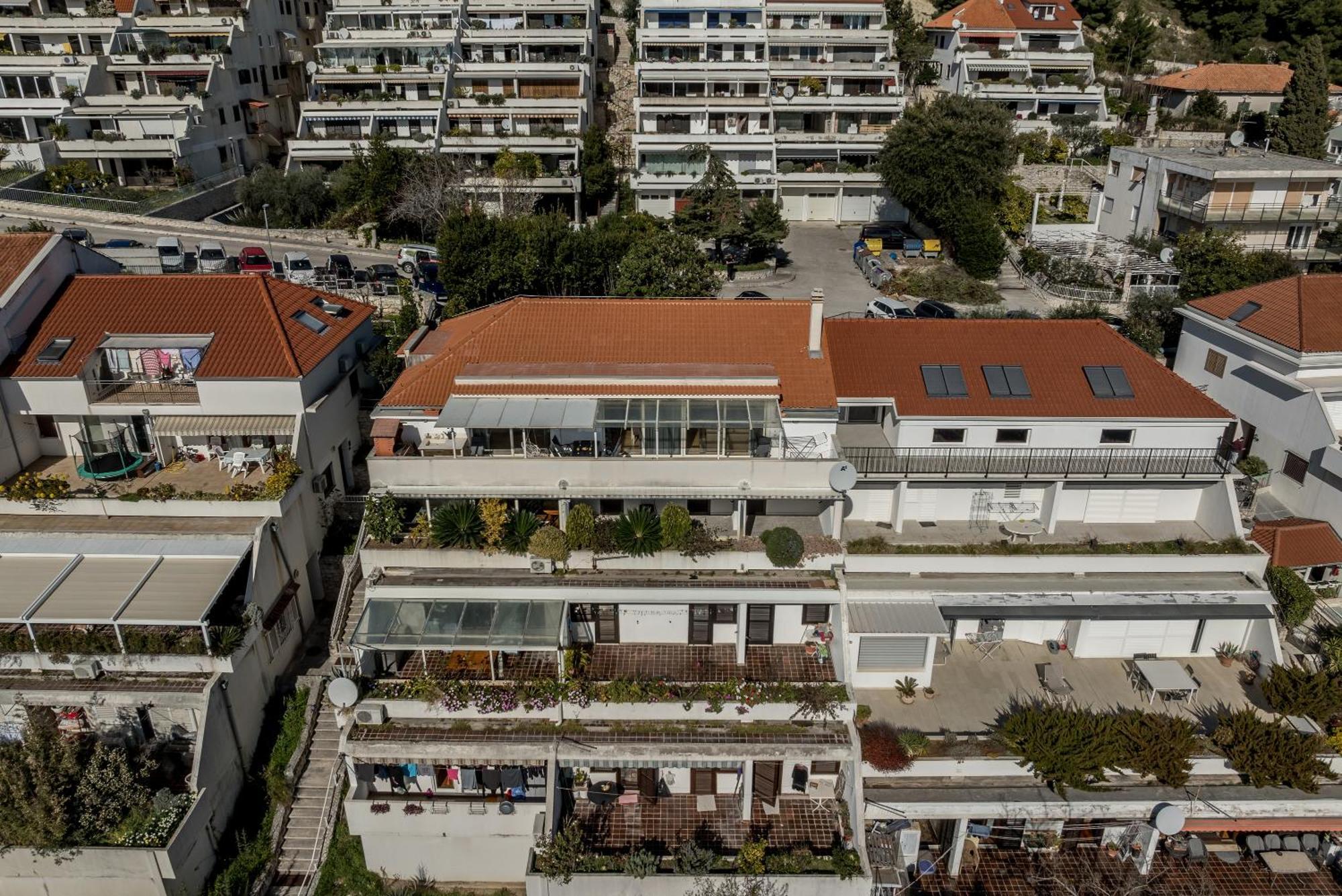 Urban Utopia Penthouse With Private Parking Split Bagian luar foto